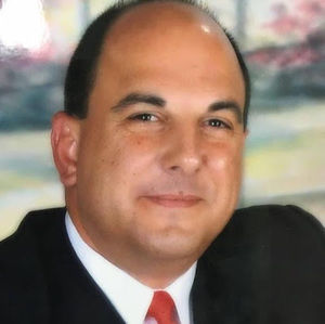 Meet your Posher, Luis